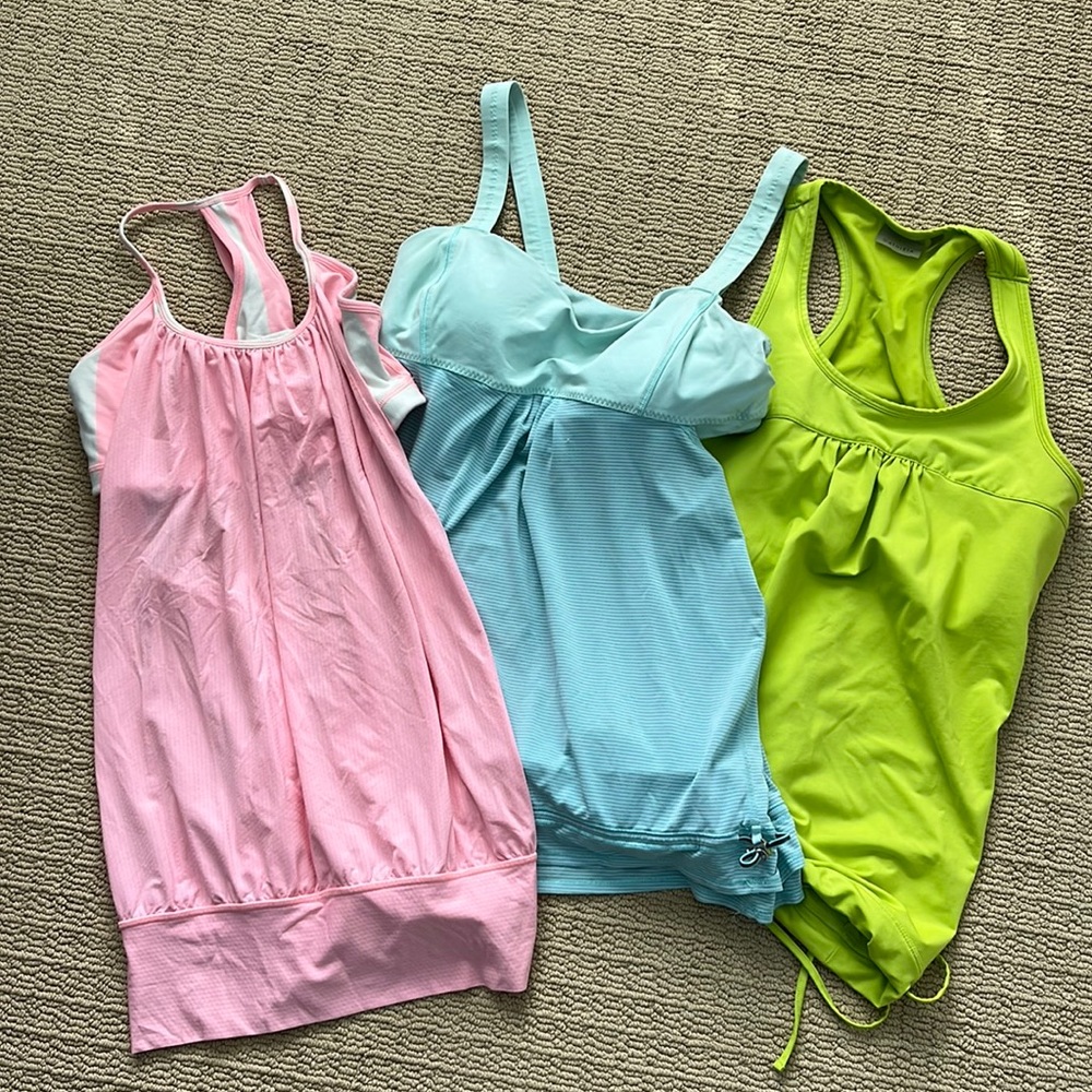 Athleta & Lululemon bundle of workout tank tops
